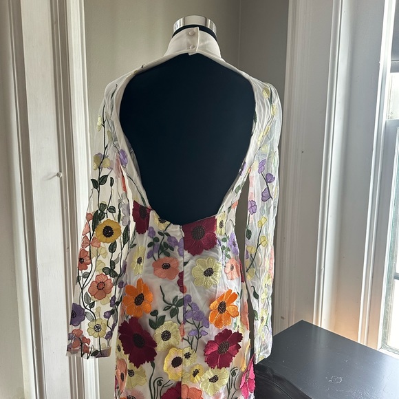 AMY LYNN MAEVA FLORAL DRESS (Taylor swift inspired) - Picture 5 of 8